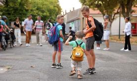 découvrez l'école montessori d'albi, un lieu d'apprentissage innovant où les enfants s'épanouissent grâce à une pédagogie respectueuse de leur rythme et de leurs besoins. inscrivez votre enfant dans un environnement stimulant et bienveillant axé sur le développement personnel et académique.