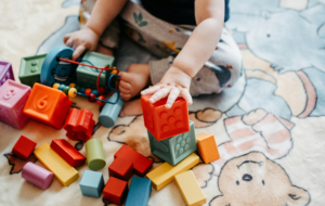 enfants jeux de construction