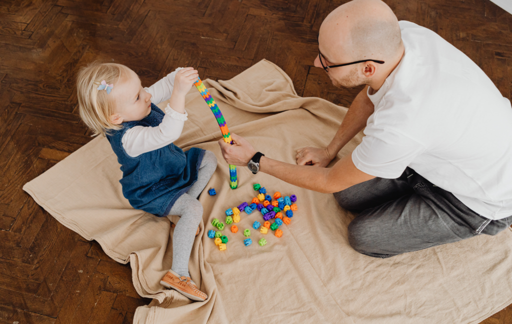 enfants jeux de construction