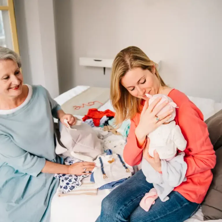 Jusqu&rsquo;à quel âge une femme peut-elle avoir des enfants ? Guide complet sur la fertilité et la médecine